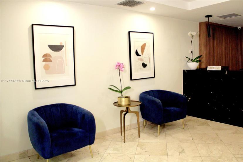 Picture of 170 SE 14Th St # 2705, Miami FL 33131
