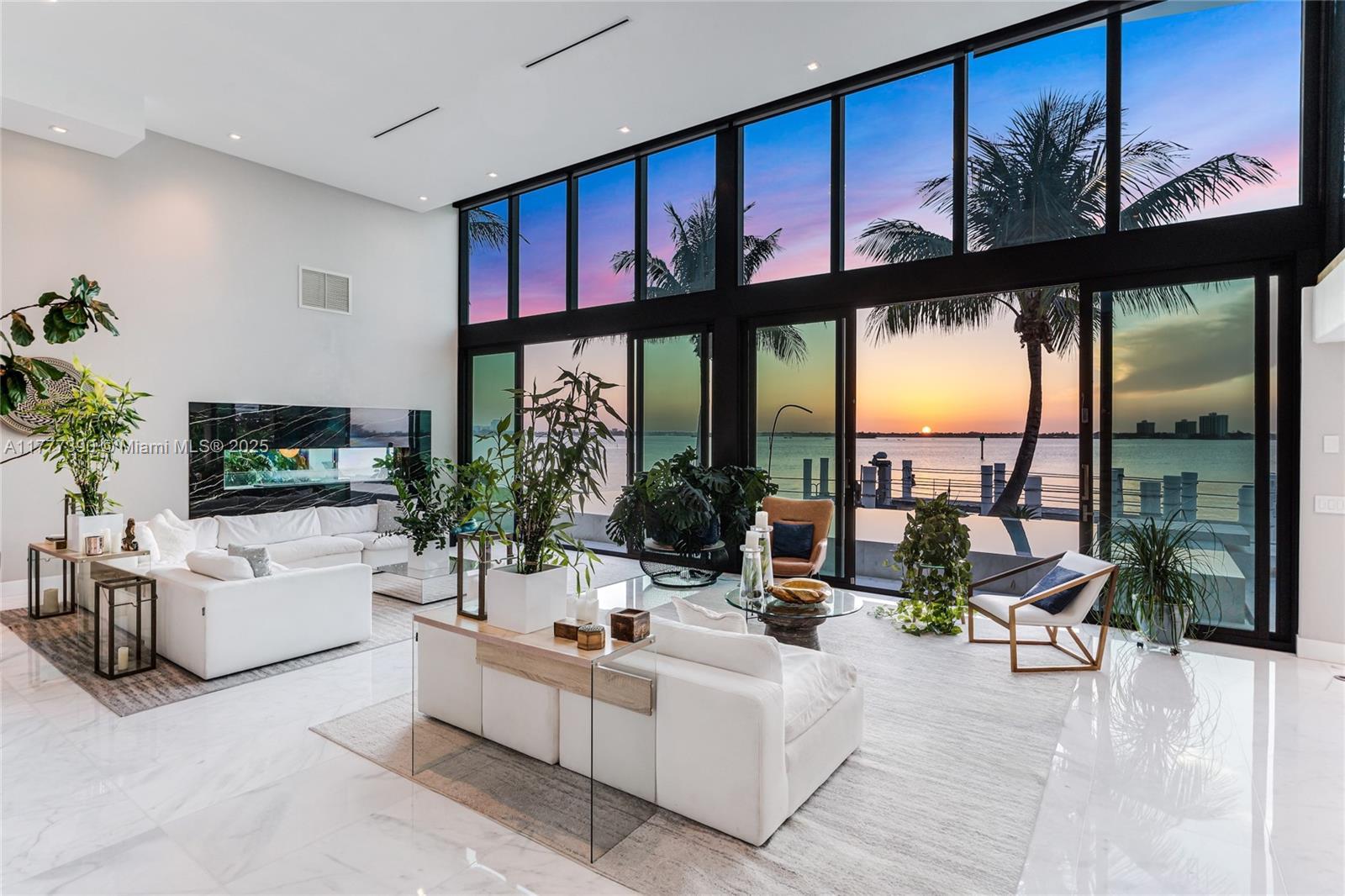Picture of 7960 Biscayne Point Cir, Miami Beach, FL 33141