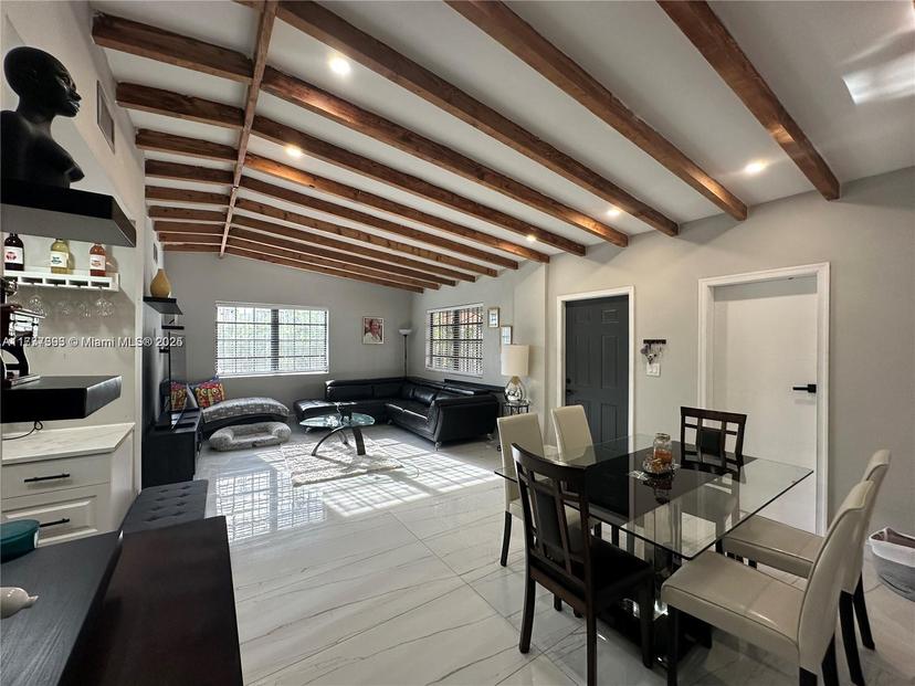 Picture of 6060 NW 7Th St, Miami FL 33126