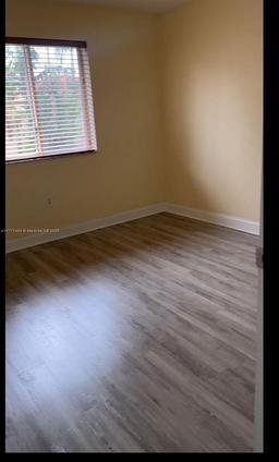 Picture of 16250 SW 57Th Ln # 16250, Miami, FL 33193