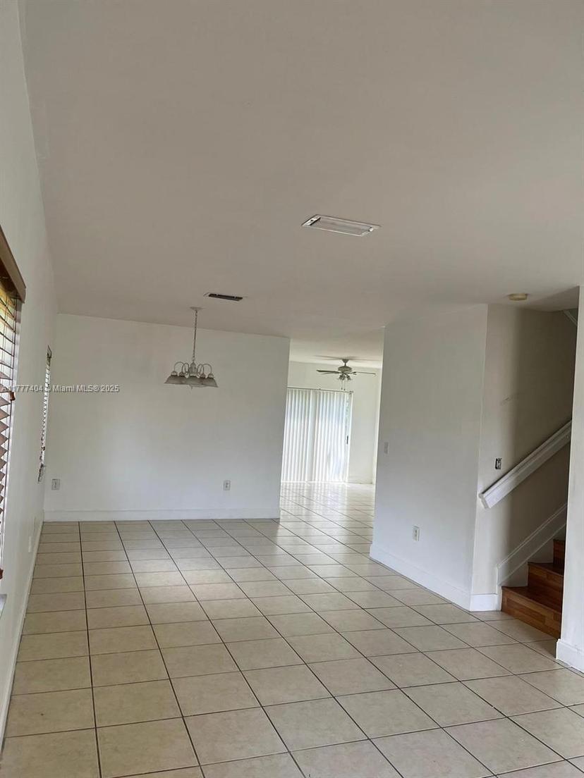 Picture of 16250 SW 57Th Ln # 16250, Miami FL 33193
