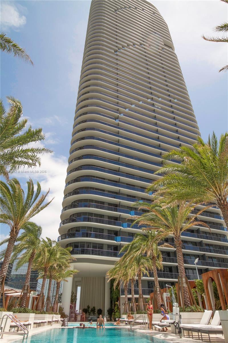 Picture of 801 S Miami Ave # 5410, Miami FL 33130