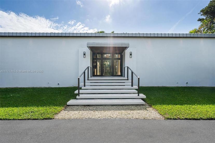 Picture of 8530 SW 121St St, Miami FL 33156