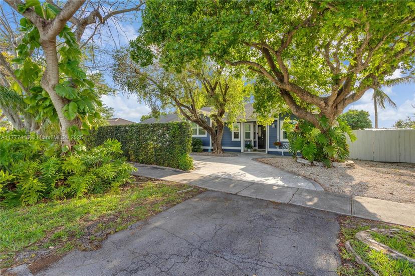 Picture of 15314 SW 147Th Ave, Miami FL 33187