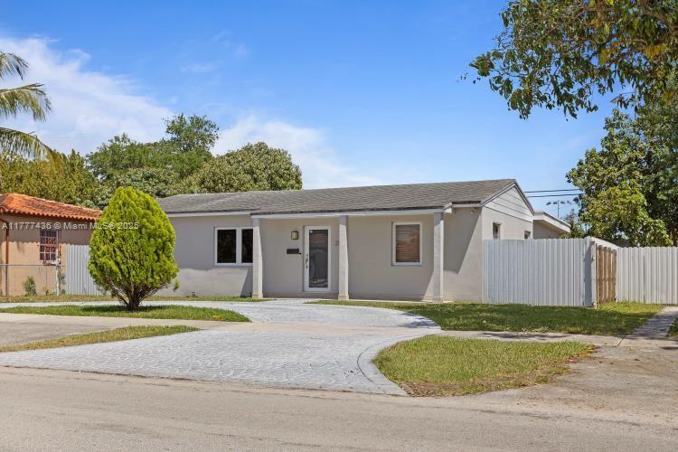 Picture of 211 SW 61St Ave, Miami, FL 33144