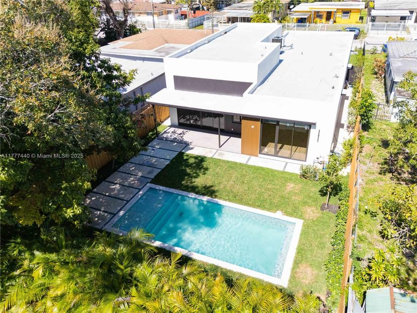 Picture of 412 NW 47Th St, Miami FL 33127