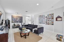 Picture of 1431 SE 18Th Terrace, Homestead, FL 33035