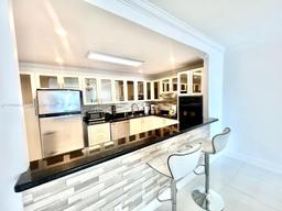 Picture of 19370 Collins Ave # 1015, Sunny Isles Beach, FL 33160