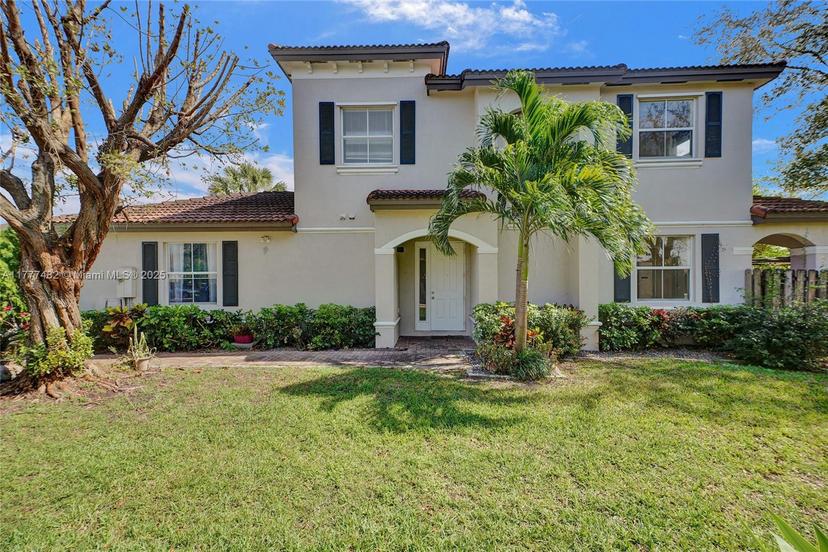 Picture of 15270 SW 91St Ln # 0, Miami FL 33196
