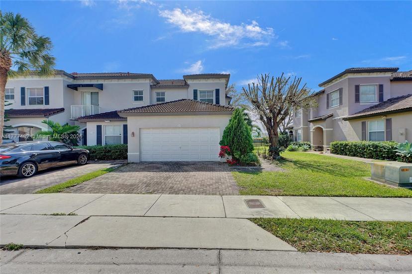 Picture of 15270 SW 91St Ln # 0, Miami FL 33196