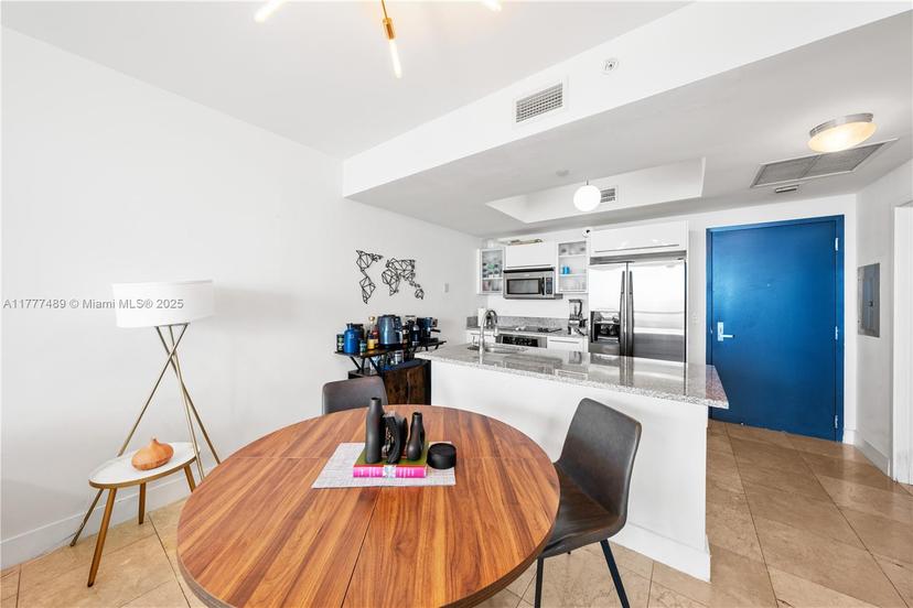 Picture of 888 Biscayne Blvd # 4010, Miami FL 33132