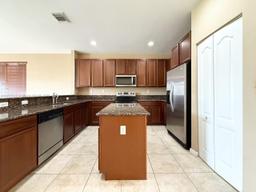Picture of 14044 SW 276Th Way, Homestead, FL 33032