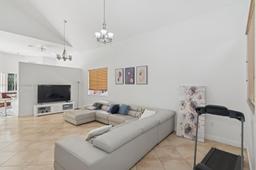 Picture of 2016 SE 19Th St, Homestead, FL 33035