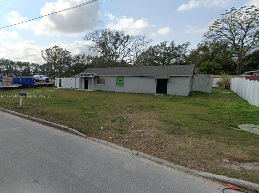 Picture of 608 S Lakeview Ave, Winter Garden FL 34787