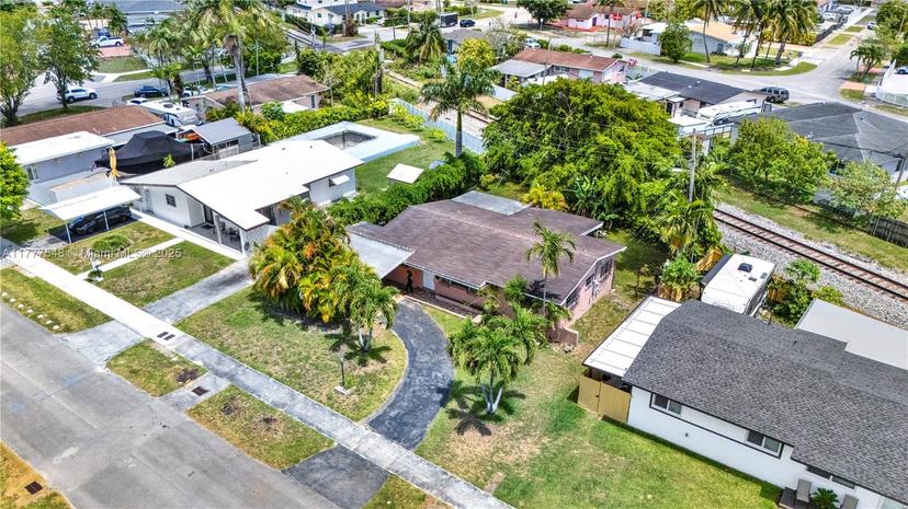 Picture of 1635 SW 71St Pl, Miami FL 33155