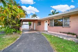 Picture of 1635 SW 71St Pl, Miami, FL 33155