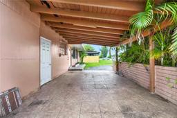 Picture of 1635 SW 71St Pl, Miami, FL 33155