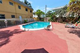 Picture of 4061 N Dixie Hwy # 29, Oakland Park, FL 33334