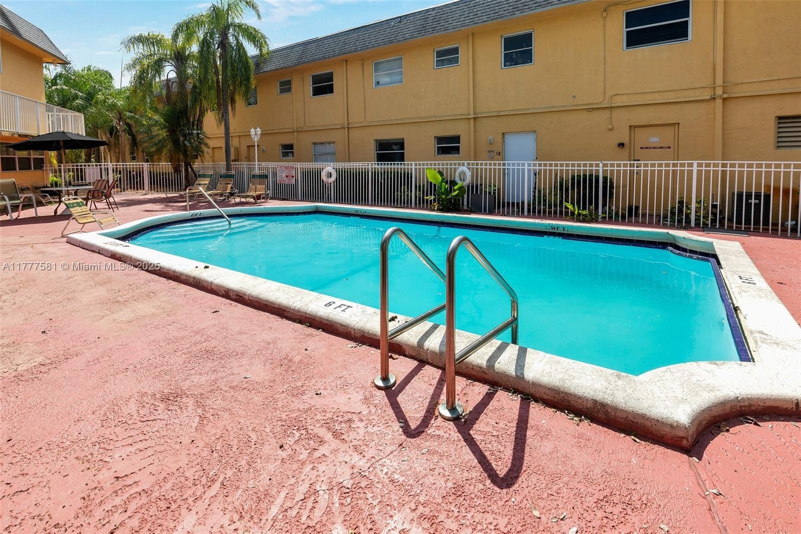 Picture of 4061 N Dixie Hwy # 29, Oakland Park, FL 33334