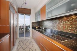Picture of 400 Alton Rd # 811, Miami Beach, FL 33139
