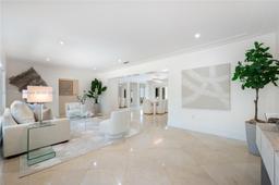 Picture of 670 NE 53Rd St, Miami, FL 33137