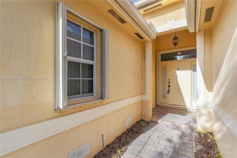 Picture of 20868 SW 89Th Path, Cutler Bay FL 33189
