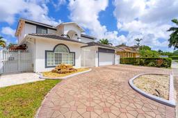 Picture of 16075 SW 149Th Ter, Miami, FL 33196