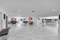 Picture of 14720 Dade Pine Ave, Miami Lakes, FL 33014