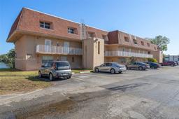 Picture of 300 NW 107Th Ave # 201, Miami, FL 33172