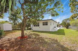 Picture of 935 NE 136Th St, North Miami, FL 33161
