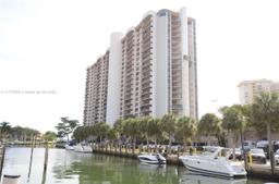 Picture of 1800 NE 114Th St # 1903, Miami, FL 33181