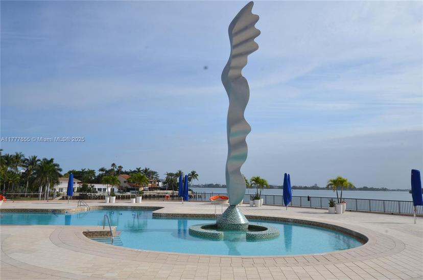 Picture of 1800 NE 114Th St # 1903, Miami FL 33181
