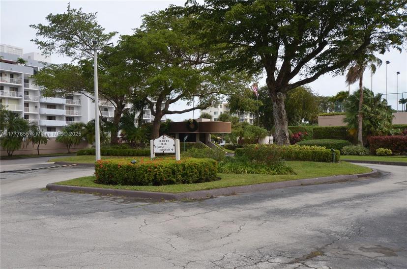 Picture of 1800 NE 114Th St # 1903, Miami FL 33181