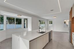 Picture of 852 Heritage Dr, Weston, FL 33326