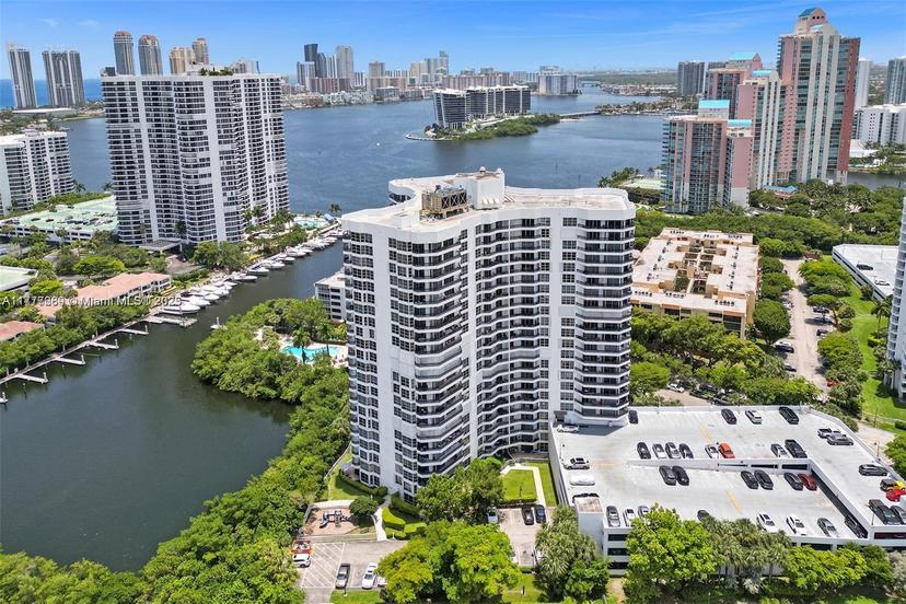 Picture of 3400 NE 192Nd St # 1607, Aventura FL 33180