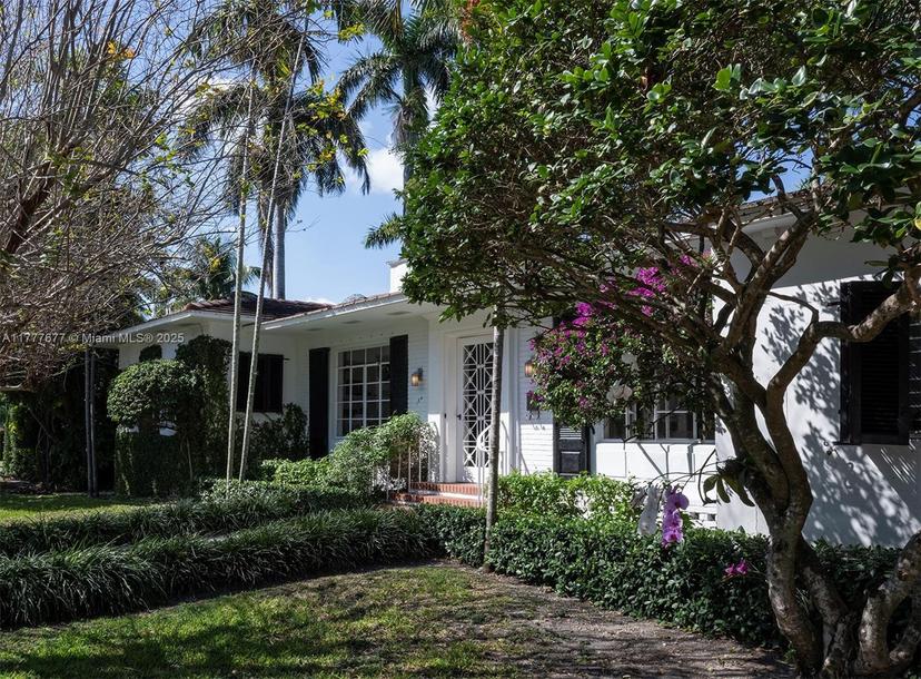 Picture of 104 E San Marino Dr, Miami Beach FL 33139