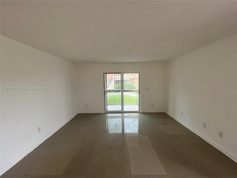 Picture of 1930 NW 119Th St # 702, Miami FL 33167
