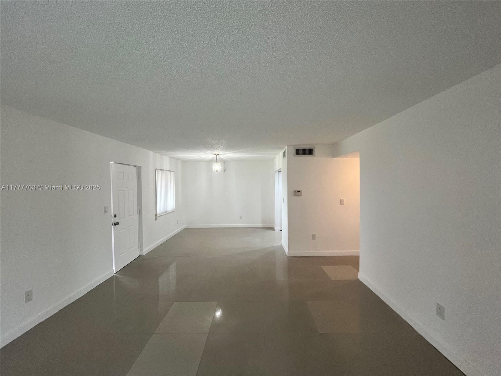 Picture of 1930 NW 119Th St # 702, Miami, FL 33167