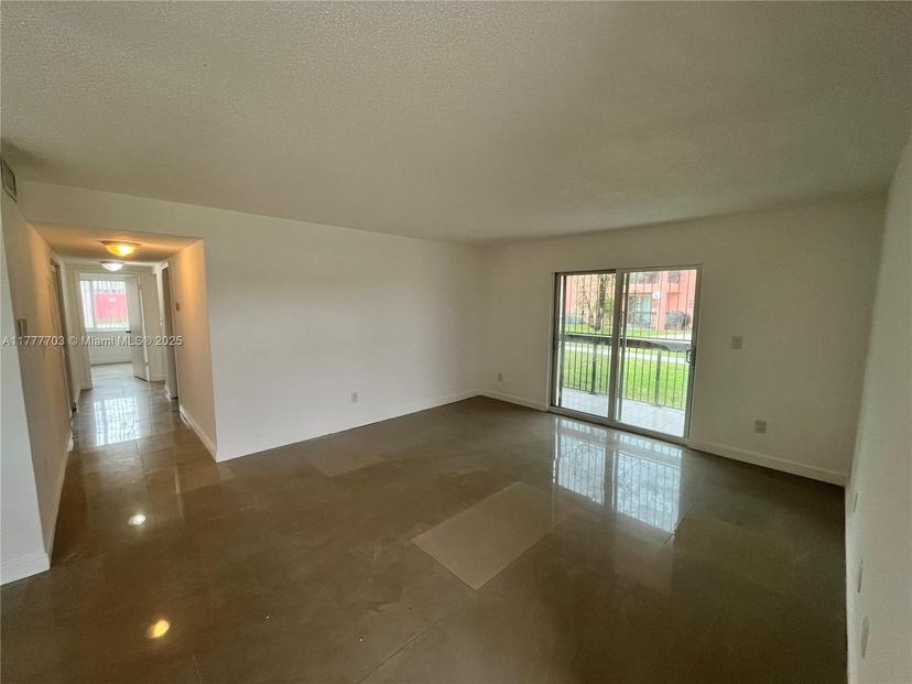 Picture of 1930 NW 119Th St # 702, Miami FL 33167