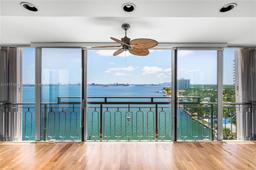 Picture of 11111 Biscayne Blvd # 16G, Miami, FL 33181