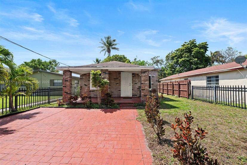 Picture of 721 NW 6Th St, Hallandale Beach FL 33009