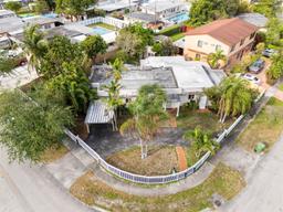 Picture of 660 E 10Th Pl, Hialeah, FL 33010