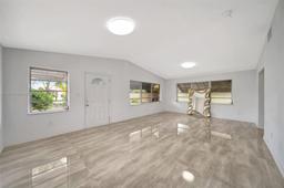 Picture of 1677 NE 178Th St, North Miami Beach, FL 33162