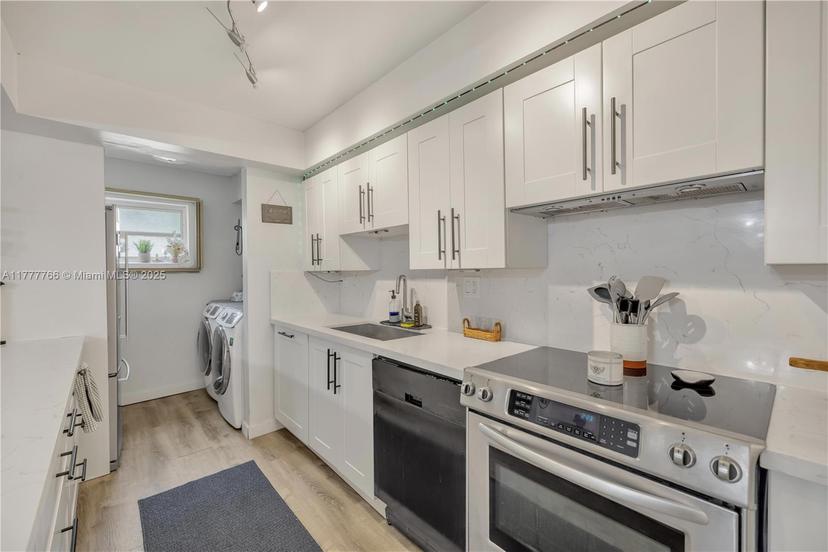 Picture of 8401 SW 107Th Ave # 243E, Miami FL 33173