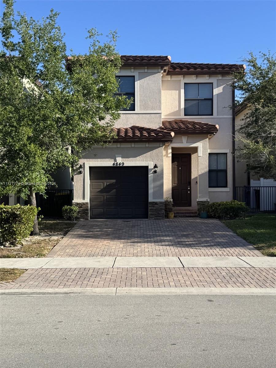 Picture of 4849 NW 57Th Ct, Tamarac, FL 33319