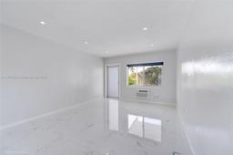 Picture of 641 Espanola Way # 35, Miami Beach, FL 33139