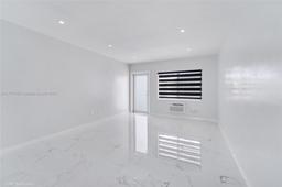 Picture of 641 Espanola Way # 35, Miami Beach, FL 33139
