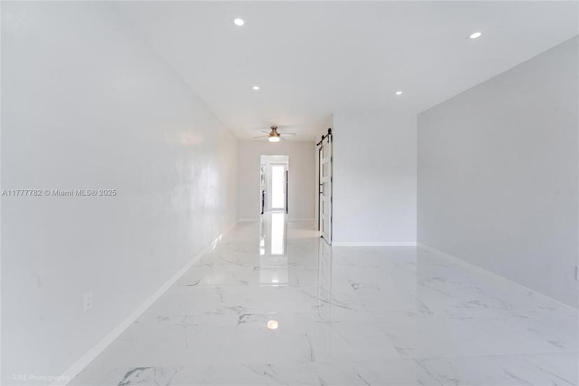 Picture of 641 Espanola Way # 35, Miami Beach FL 33139