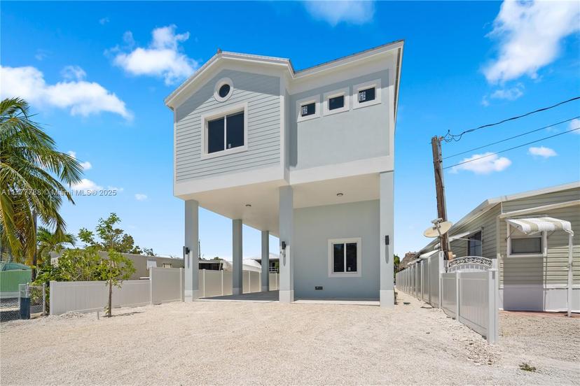 Picture of 413 Bowie Ln, Key Largo FL 33037
