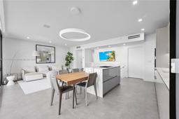 Picture of 1000 Venetian Way # 1006, Miami, FL 33139